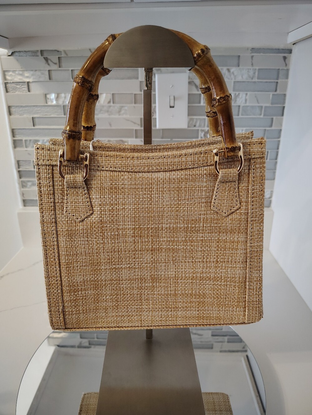 NWT Tommy Bahama Woven Straw Tote w/ Bamboo Handles - Picture 2 of 9